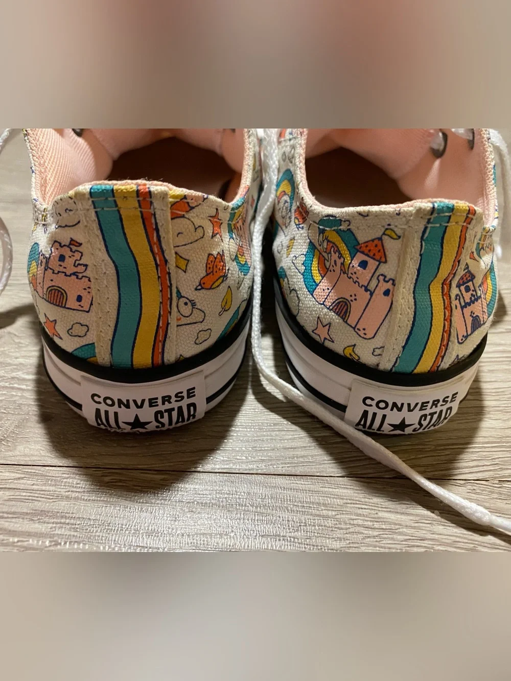 Converse ~ Castles & Rainbows ~ Size 3 Youth = Women’s Size 4